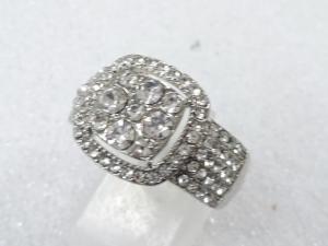 クリスタル　指輪(19号)